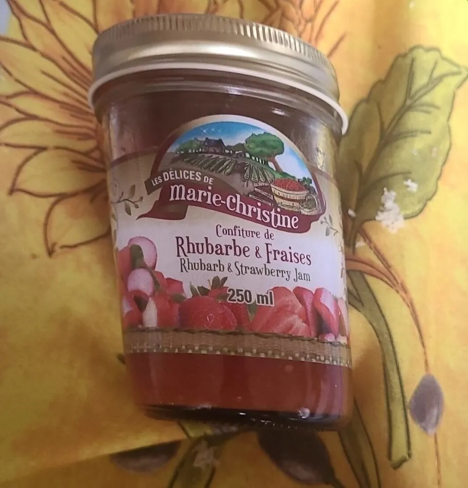 Confiture de fraise et rhubarbe