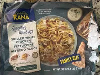 Grilled White Chicken Fettuccine Alfredo Sauce