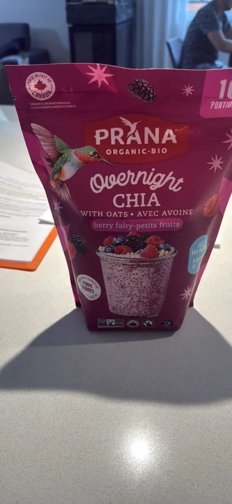 Overnight Chia with Oats - berry fairy-petits fruits