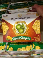 Cheddar Jalapeño Crunchy Baked Rice Crackers