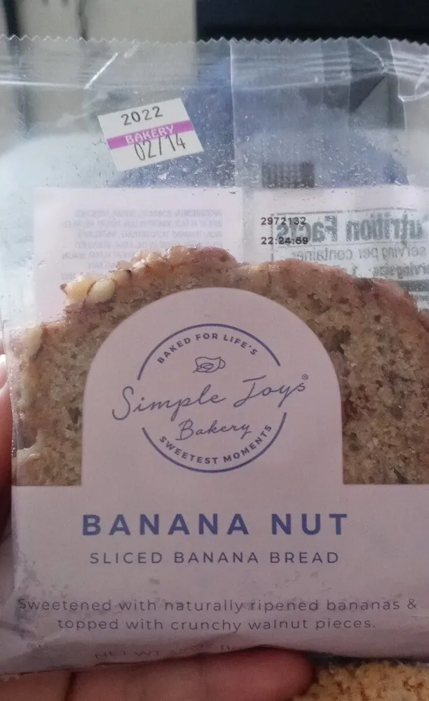Banana Nut Sliced Cake