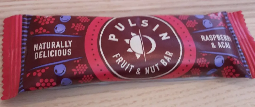 Fruit and nut bar