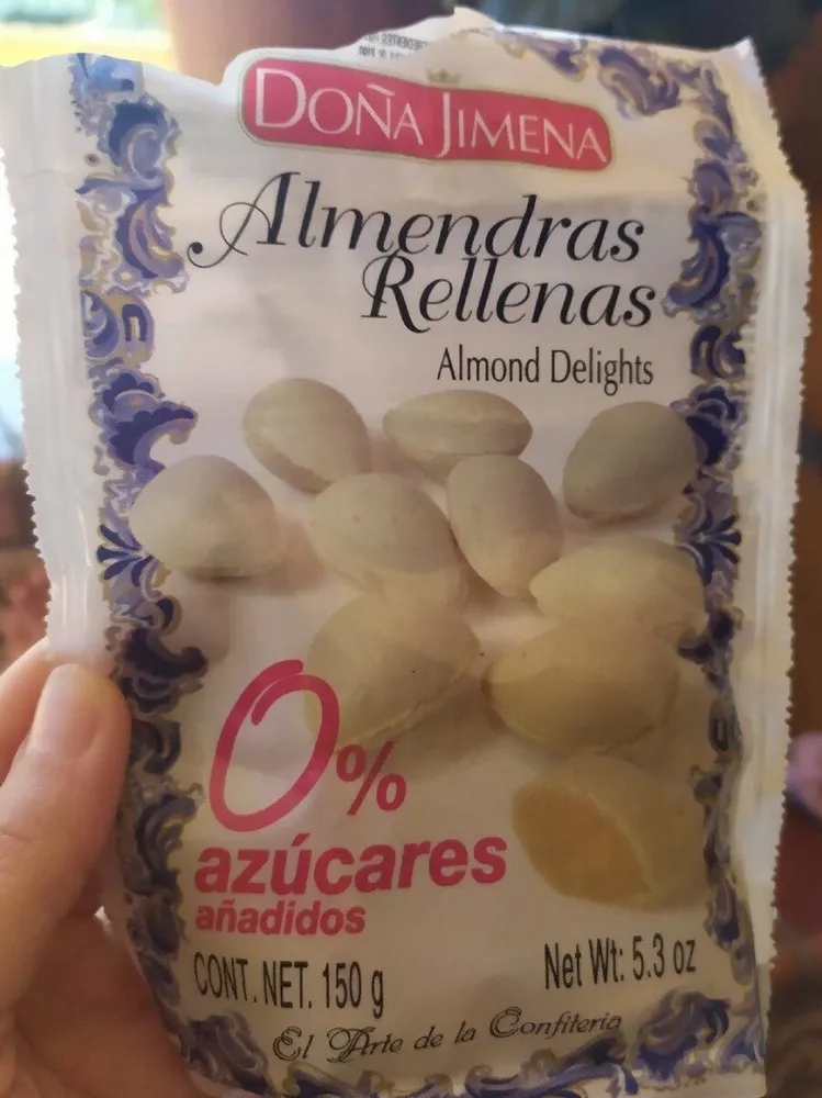Almendras rellenas