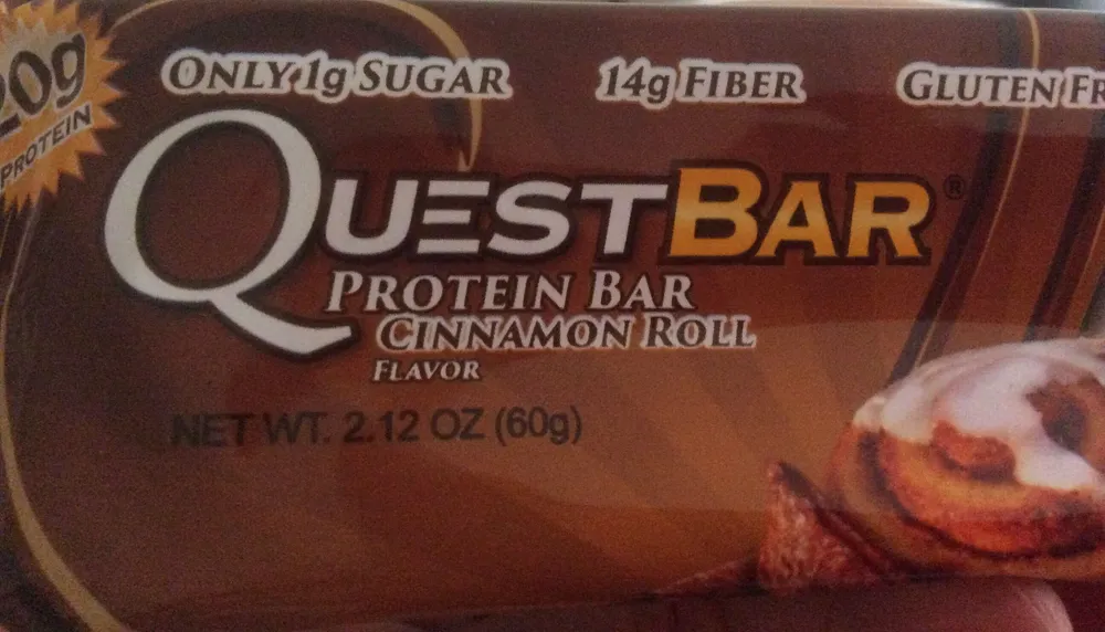 QuestBar Protein Bar Cinnamon Roll