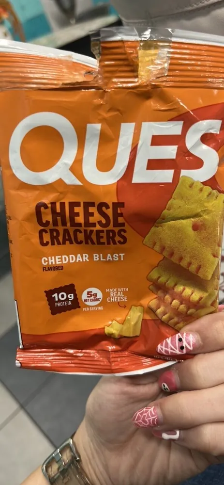 CHEESE CRACKERS CHEDDAR BLAST