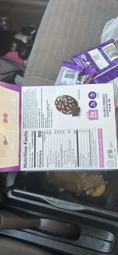 Frosted Cookies Chocolate Cake Flavor