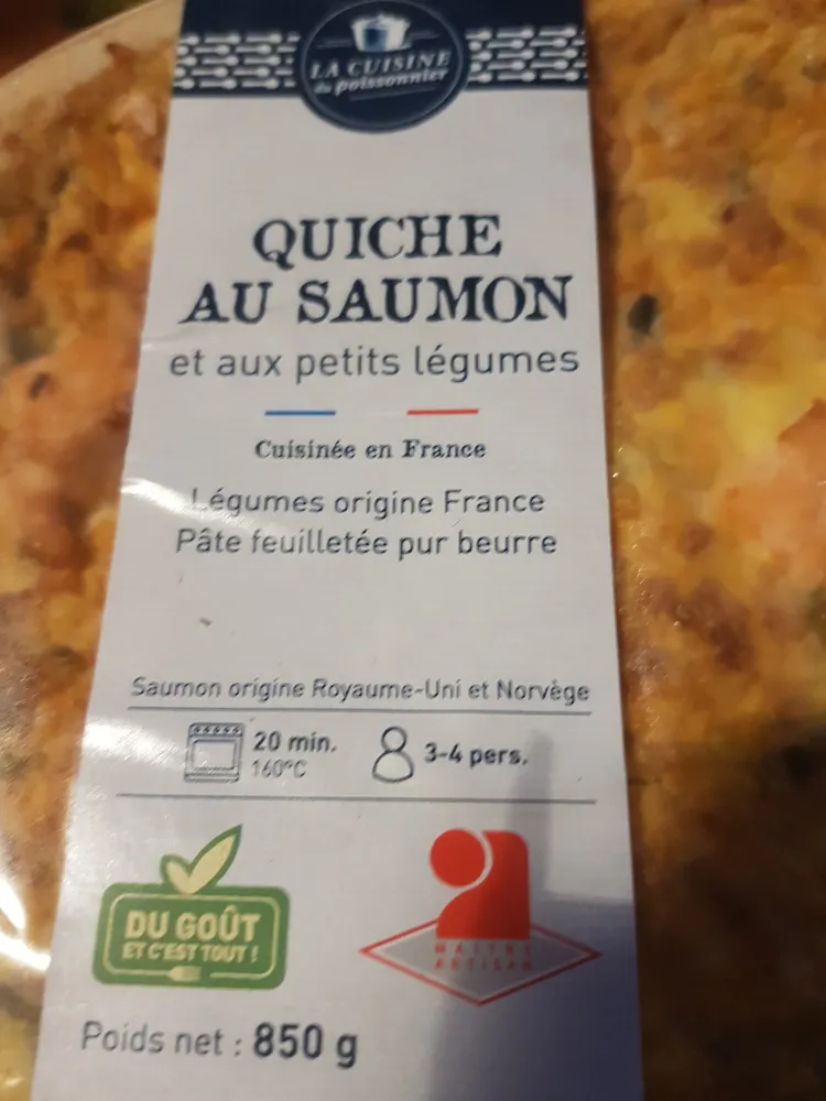 Quiche précuite aux saumon et aux légumes