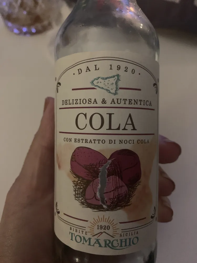 Cola