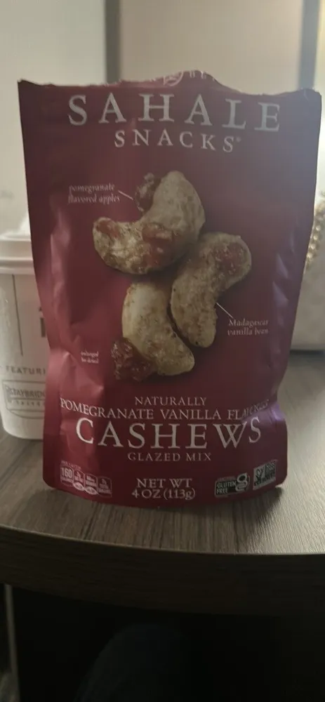 Naturally Pomegranate Vanilla Flavored Cashews Glazed Mix