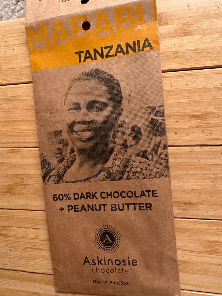 Askinosie chocolate, dark chocolate + peanut butter