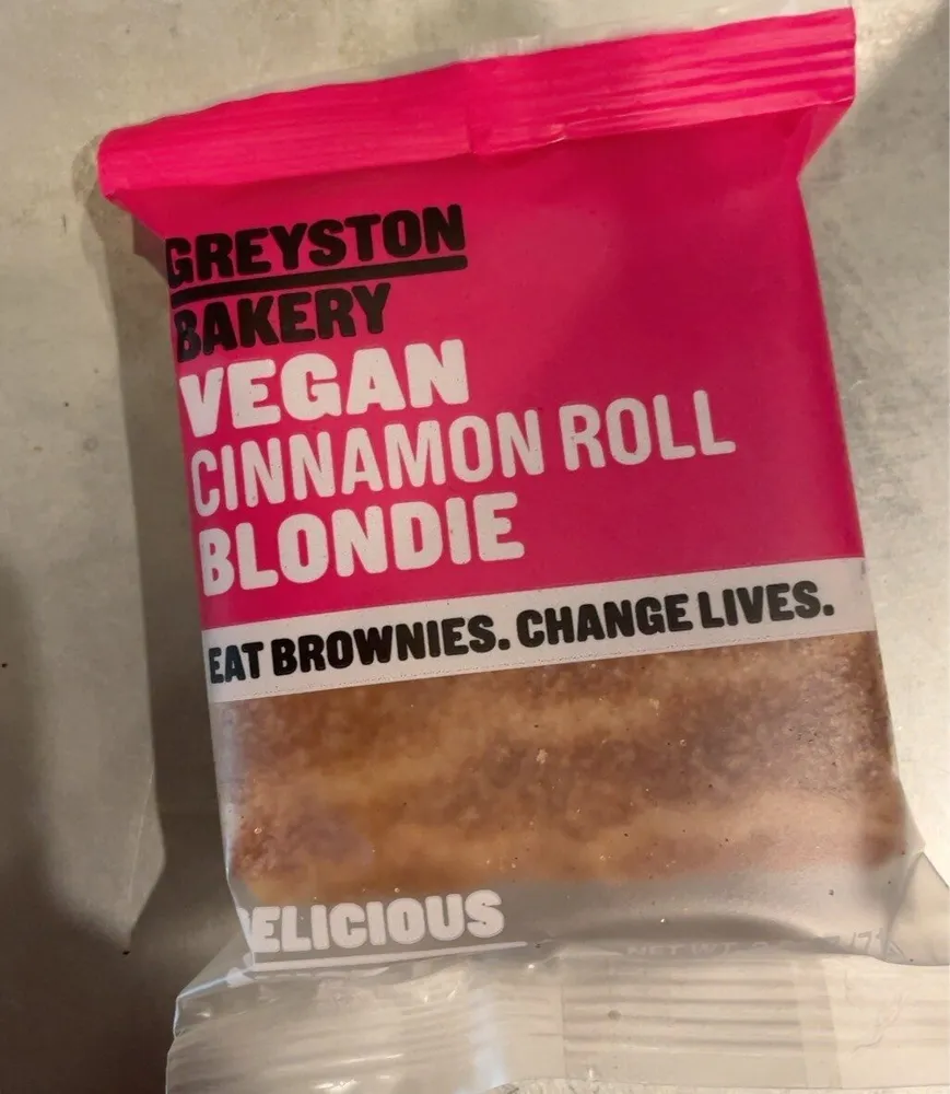 Vegan Cinnamon Roll Blondie