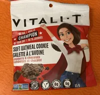 Raspberry & Chocolate Oatmeal Snack
