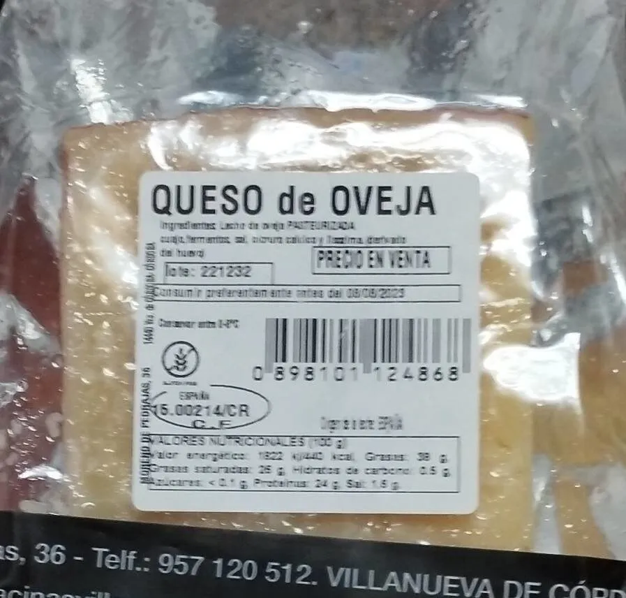 Queso de oveja Chacinas Villanueva