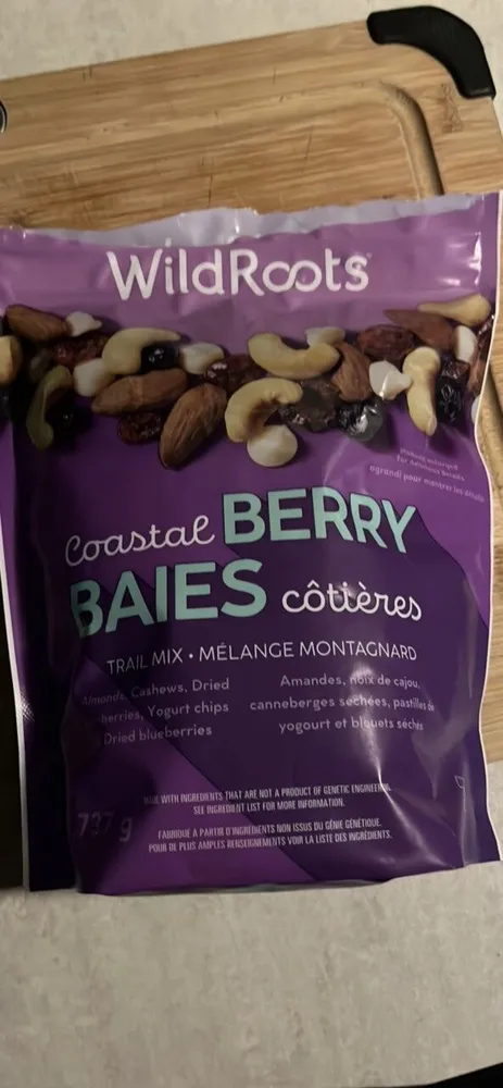 Coastal Berry Trail Mix