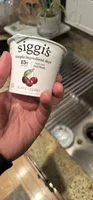 BLACK CHERRY simple ingredient skyr