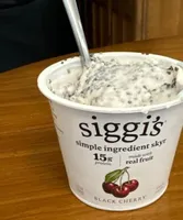 Simple Ingredient Skyr Black Cherry