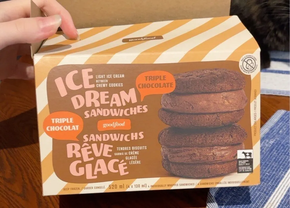 Sandwich à la crème glacée au chocolat
