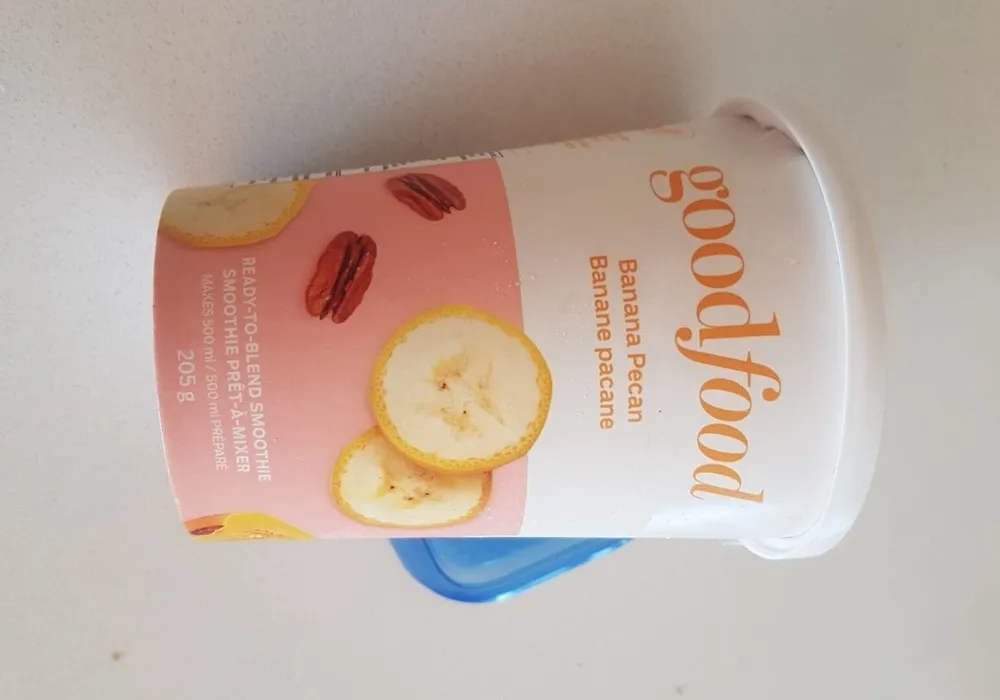 Banana pecan smoothie