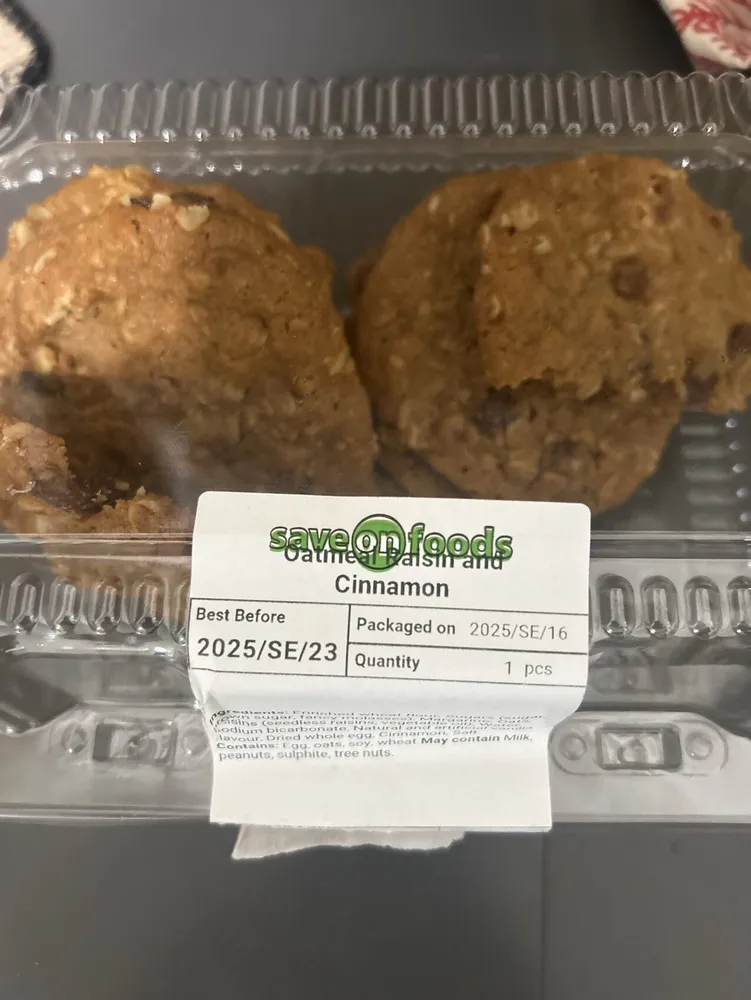 Oatmeal Raisin And Cinnamon Cookie