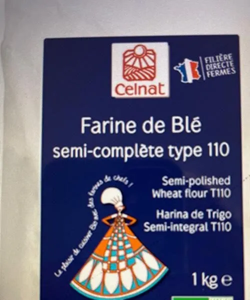 Farine semi-complète