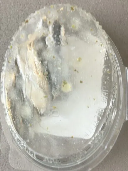 Anchois marinésa l’ail
