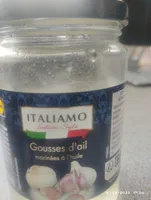 Gousses d'ail marinées à l'huile