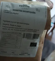 Noisettes décortiquées
