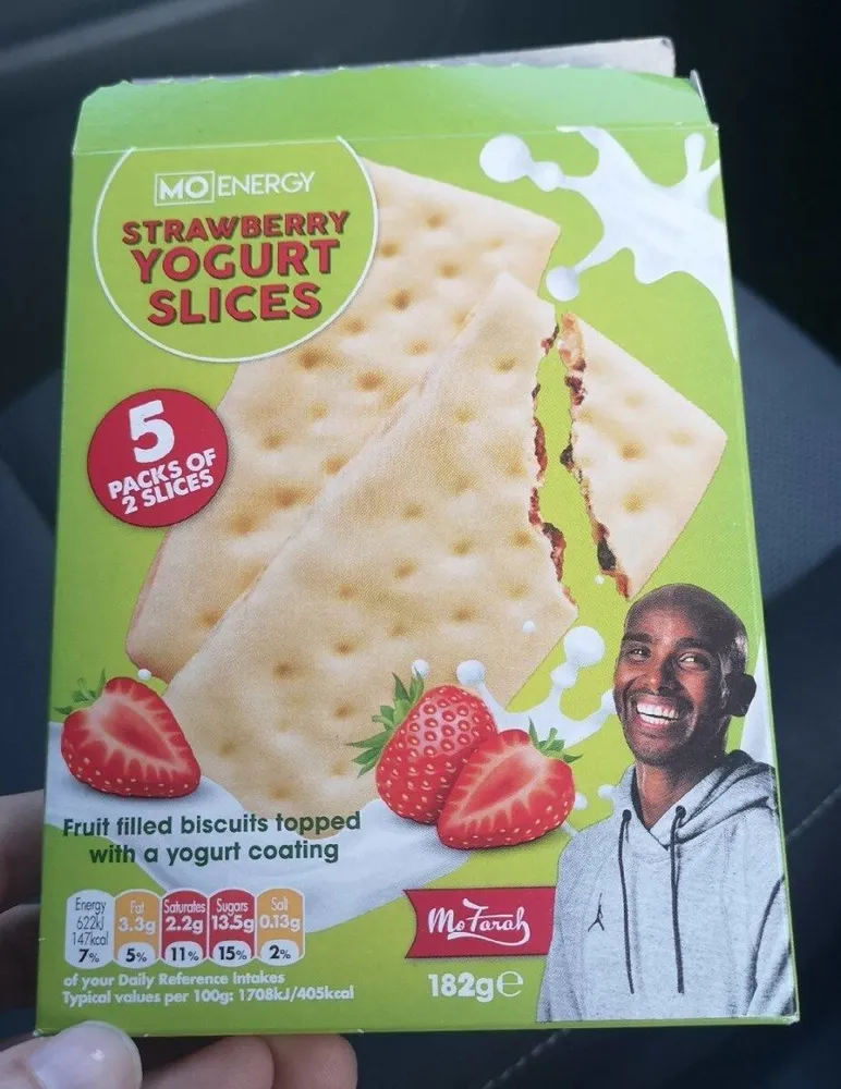 MO Energy Strawberry Yoghurt Slices