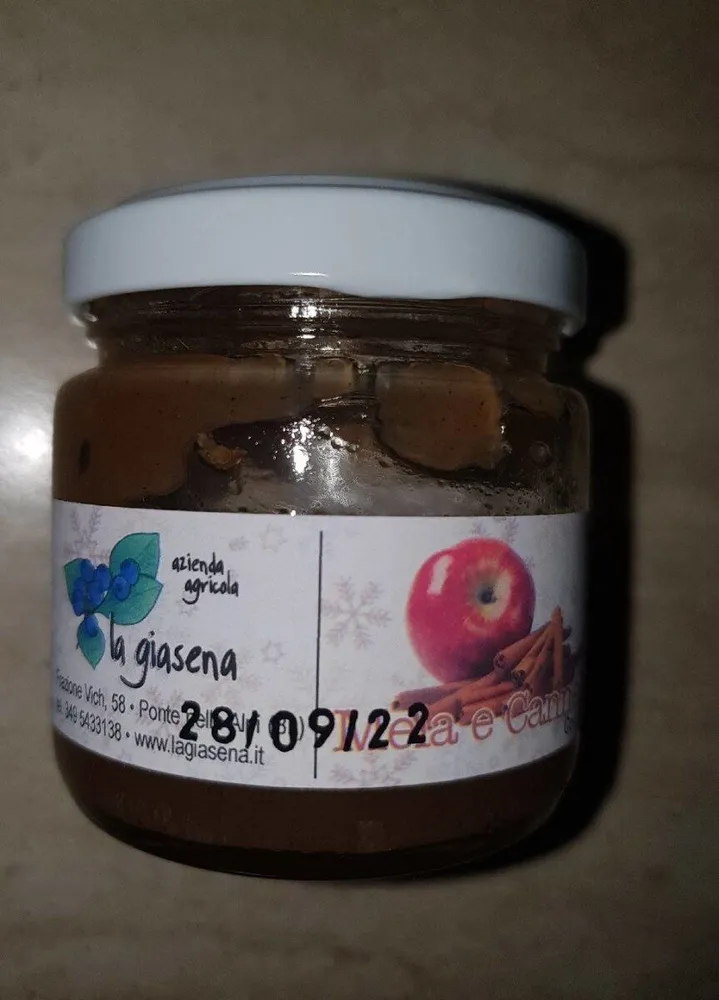 Composta di mela e cannella