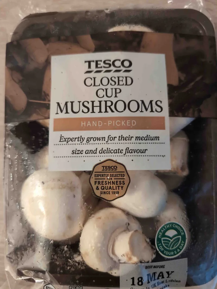 Closed Cup Mushrooms
