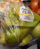 Fun sized pears