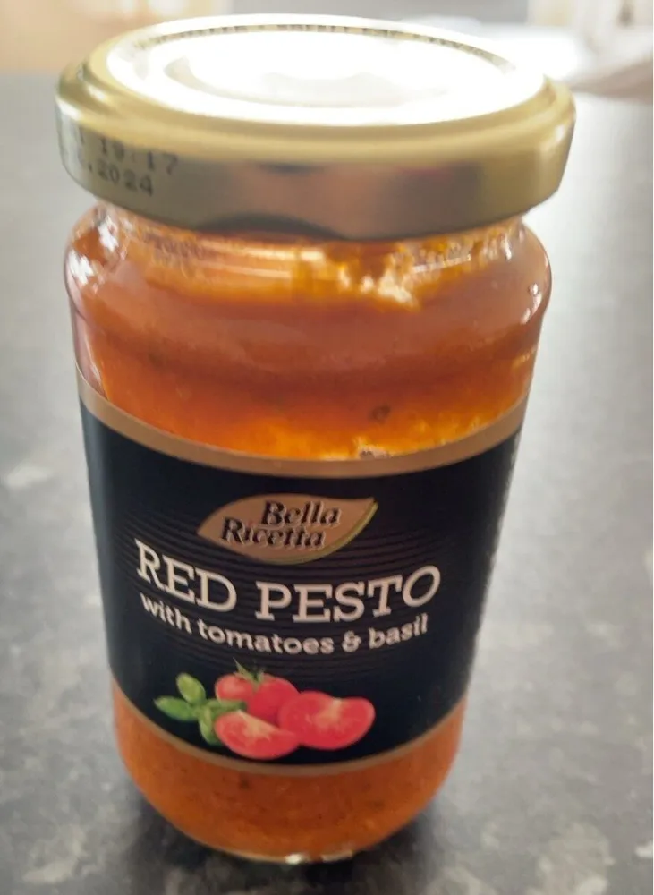 Red pesto