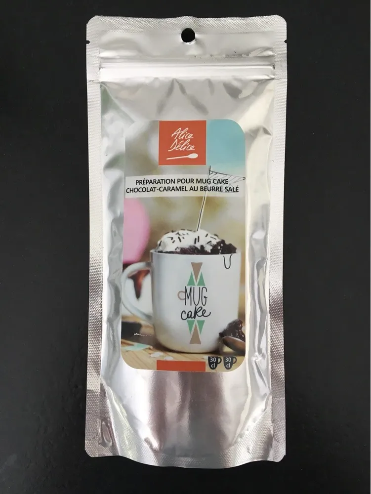 Preparation mug cake chocolat-caramel au beurre salé