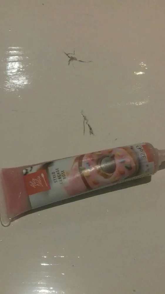 Stylo glaçage rose
