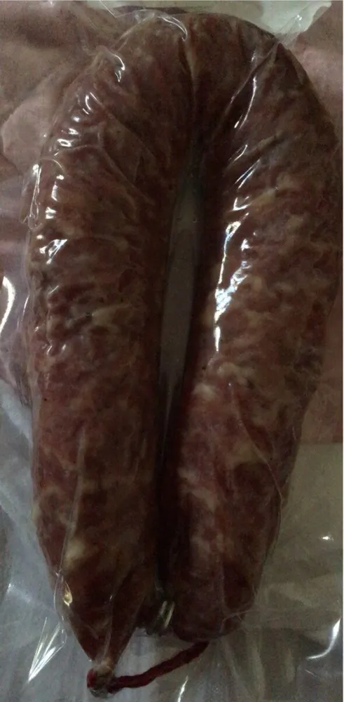 Salsiccia curva sarda