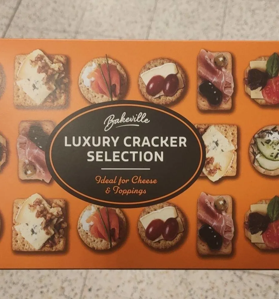 Luxury cracker selection