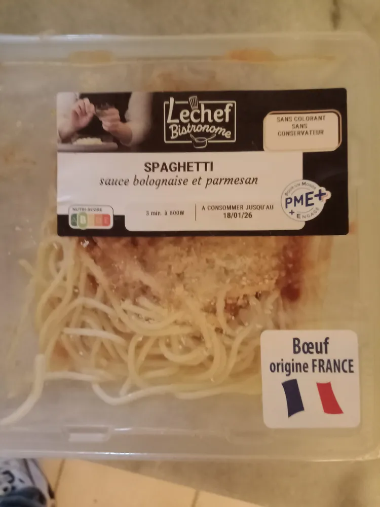 SPAGHETTI
sauce bolognaise et parmesan
