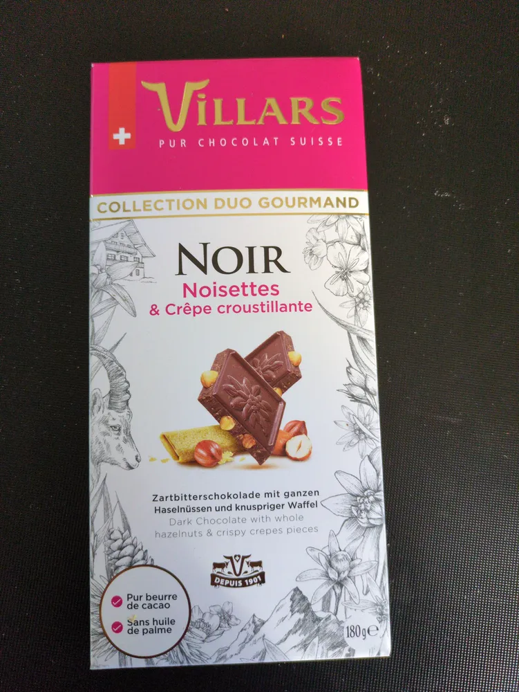 Noir noisettes et crêpes croustillante