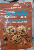 Biscotti granola e frolla con pezzi di cioccolato