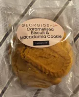 Caramelised Biscuit & Macadamia Cookie