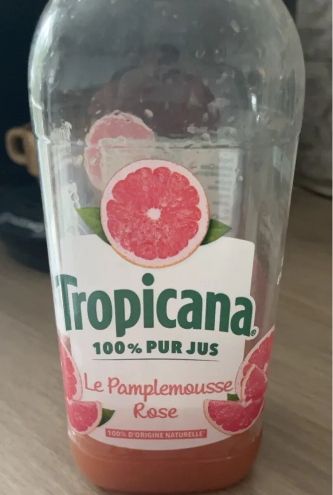 Jus de pamplemousse rose