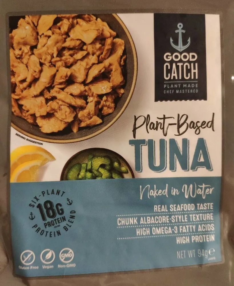 Tuna naked in water