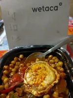 Ensalada árabe con queso de cabra