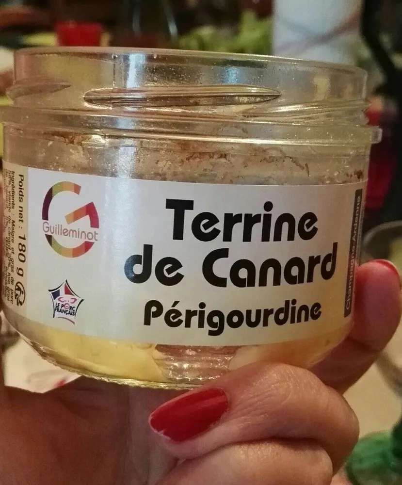 Terrine de canard perourigourdine
