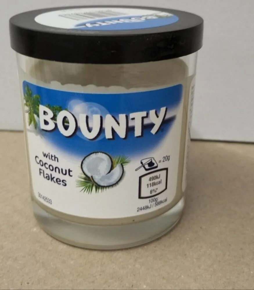 Bounty with coconut flakes