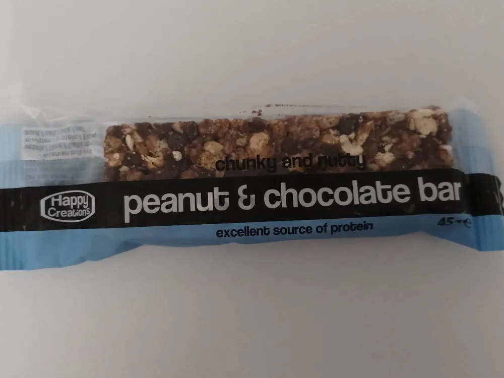 Peanut & chocolate bar