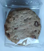 Gâteau au chocolat et éclats de noisettes