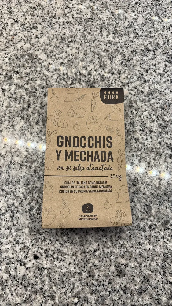 Gnocchis y Mechada en su salsa atomatada