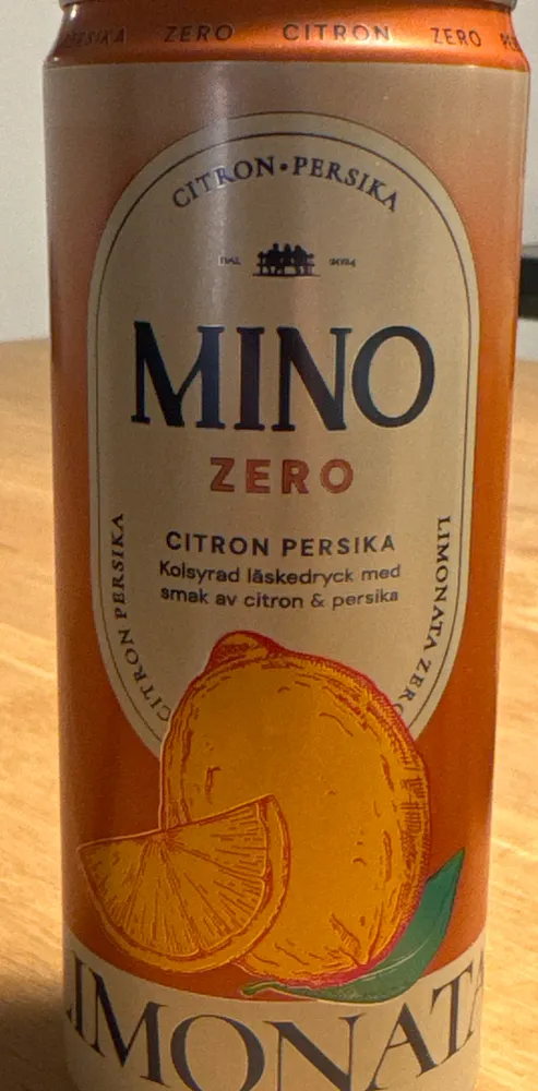 ZERO CITRON PERSIKA Kolsyrad läskedryck med smak av citron & persika