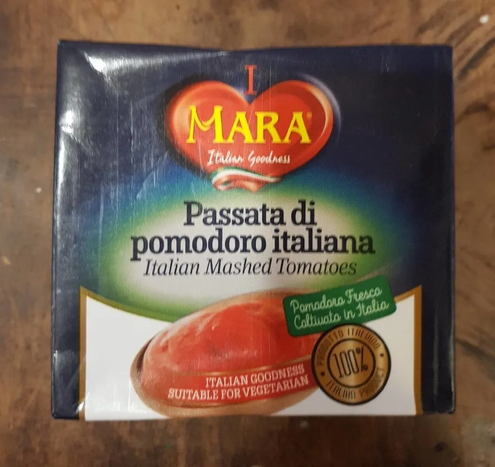 Passata di pomodoro italiana - Italian Mashed Tomatoes